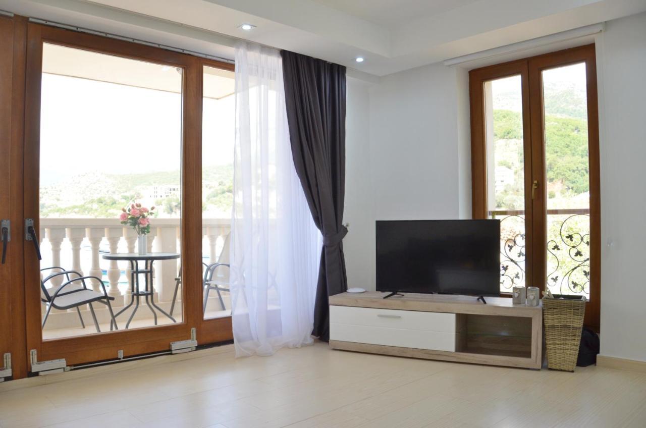 Andaluni Beach Apartments Pržno エクステリア 写真