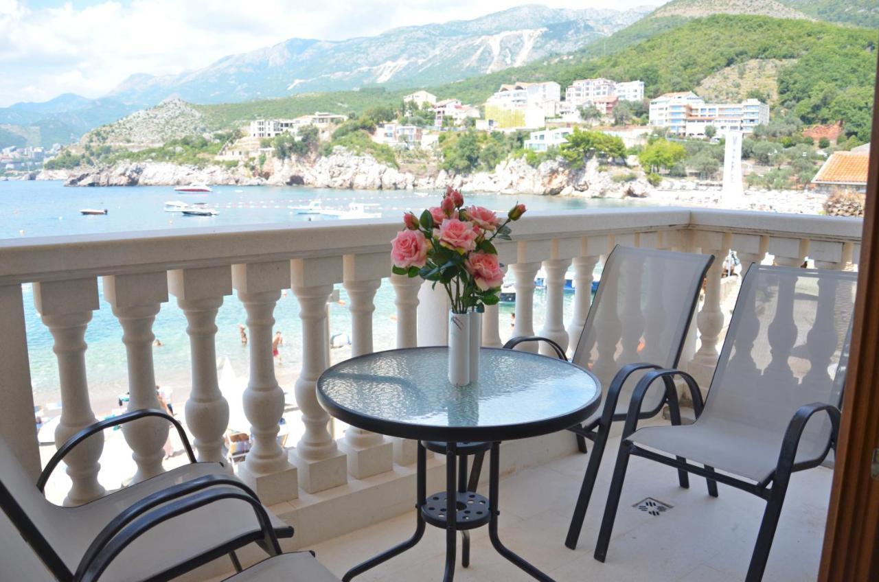Andaluni Beach Apartments Pržno エクステリア 写真