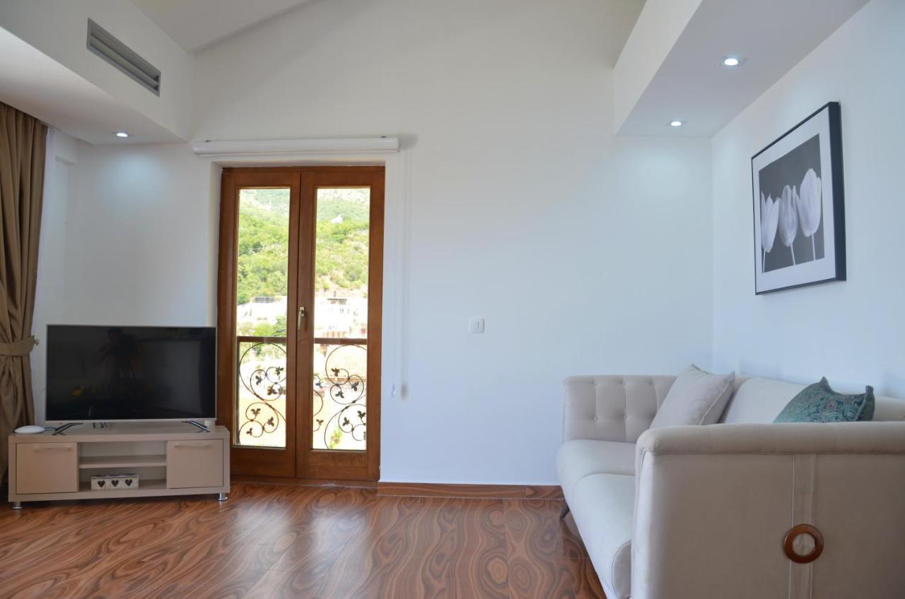 Andaluni Beach Apartments Pržno エクステリア 写真