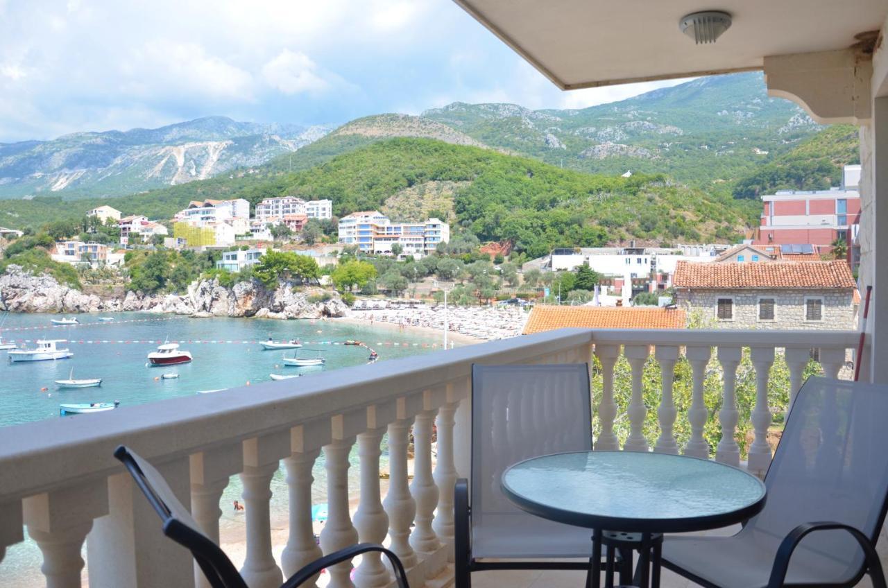 Andaluni Beach Apartments Pržno エクステリア 写真